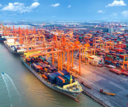 Seaport logistics chain